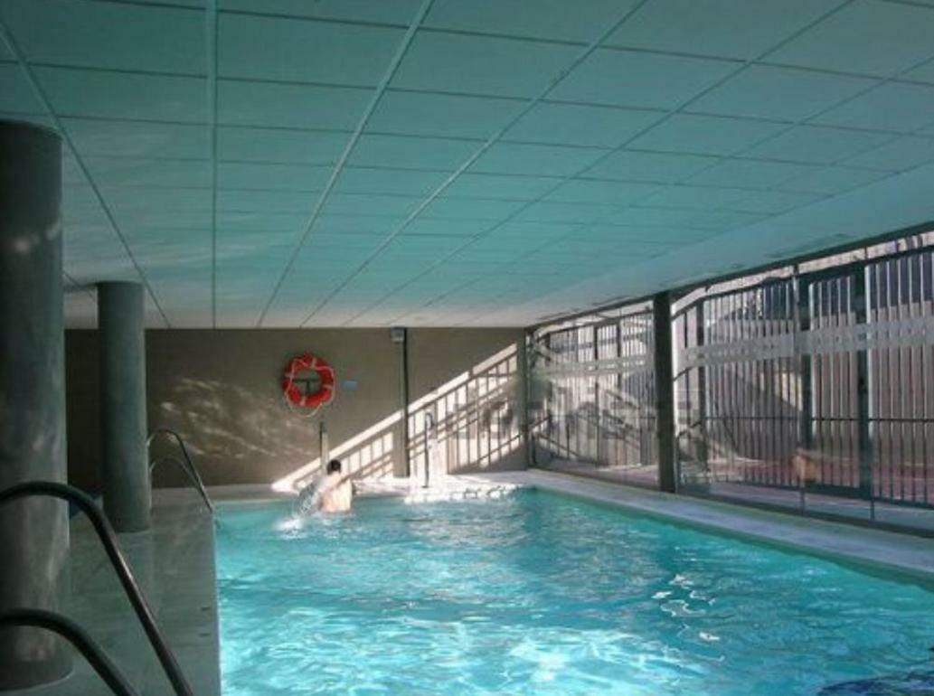 Apartamento Lujo, Primera Linea Playa, Garaje, Wifi, Piscina Climatizada Roquetas de Mar Bagian luar foto